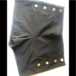 SIZE 18 EXPRESS SALIOR BUTTON UP THE SIDE SHORTS!